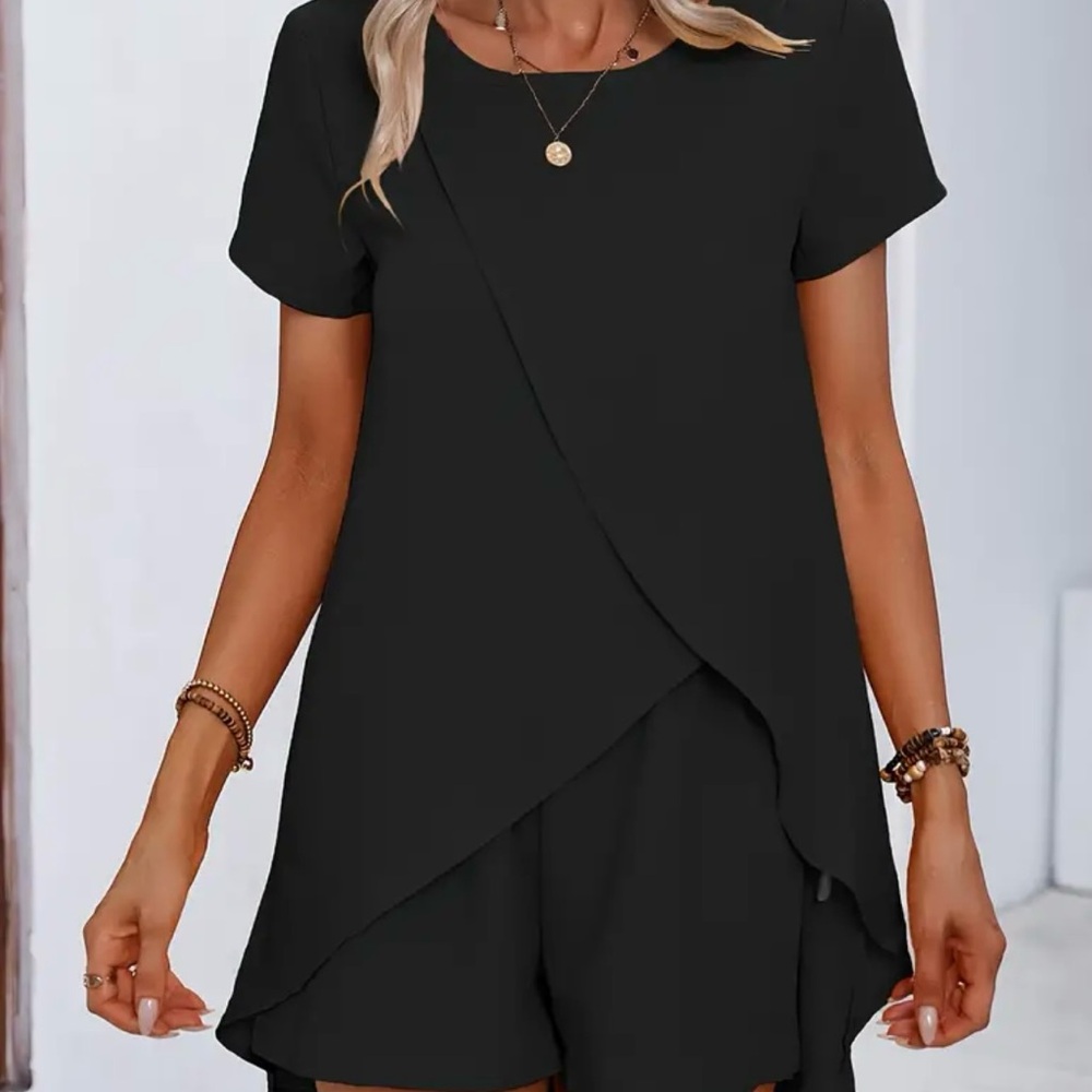 Black blouse short set. XXL